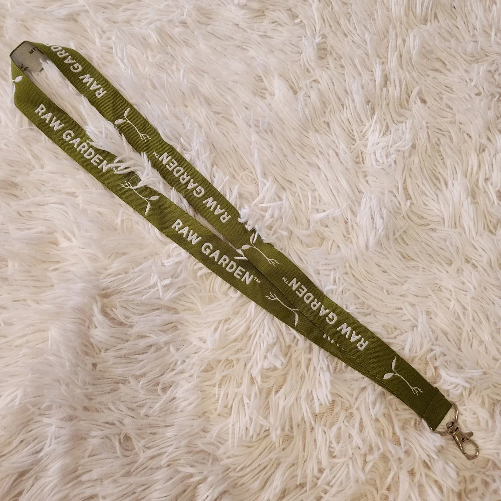 10/$10 - Raw Garden Lanyard for Keys
